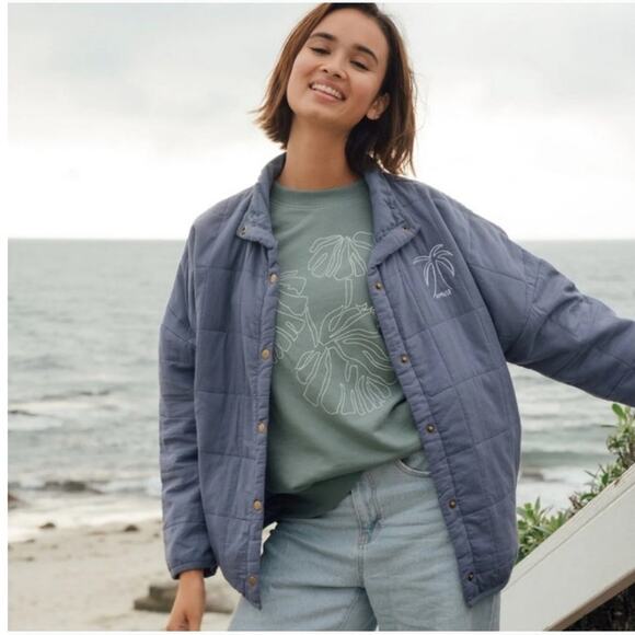 AMUSE SOCIETY Beachly Quilted SeaBreeze Jacket Large XL Coastal Oversize Revolve - Picture 1 of 13